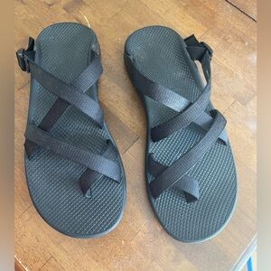 Chaco Mens size 13